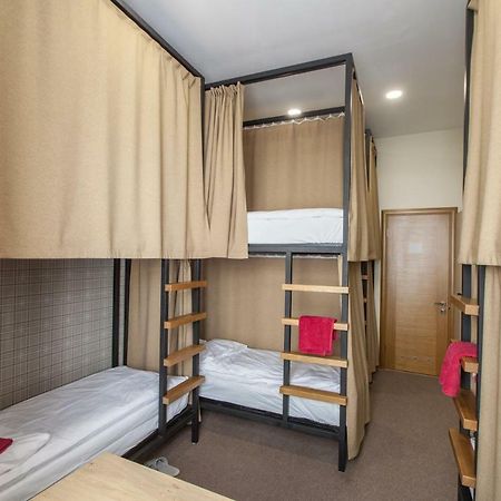 Nap & Rest Hostelキエフ エクステリア 写真