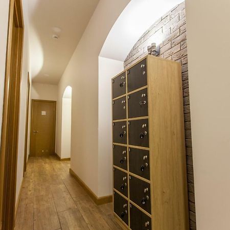 Nap & Rest Hostelキエフ エクステリア 写真