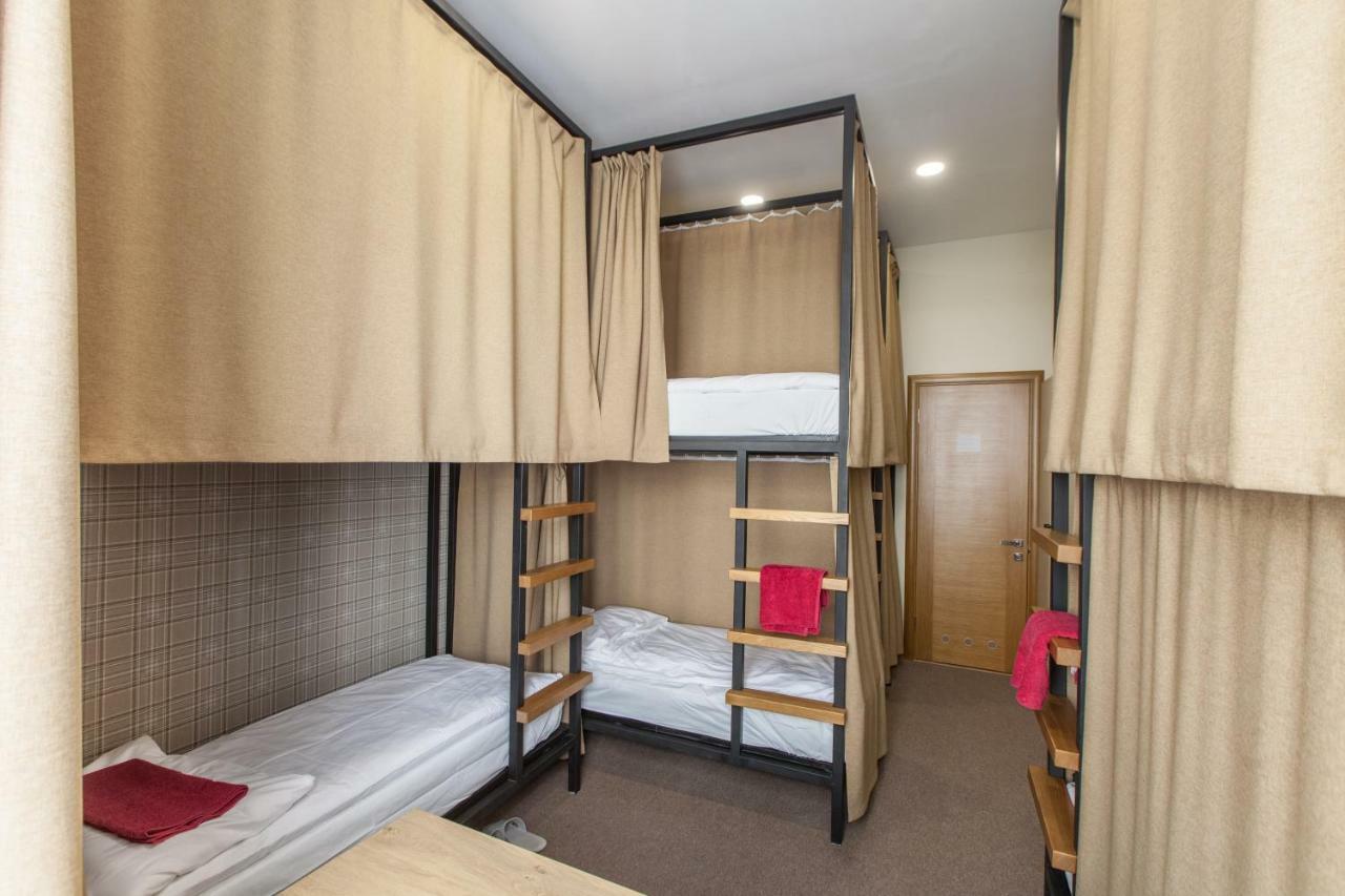 Nap & Rest Hostelキエフ エクステリア 写真