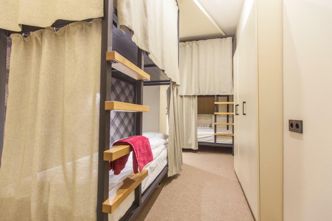 Nap & Rest Hostelキエフ エクステリア 写真